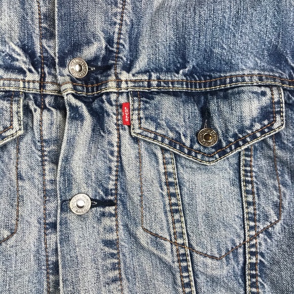 Levi's Other - Well Worn Levi's Plaid Blanket Lined Denim Jacket
